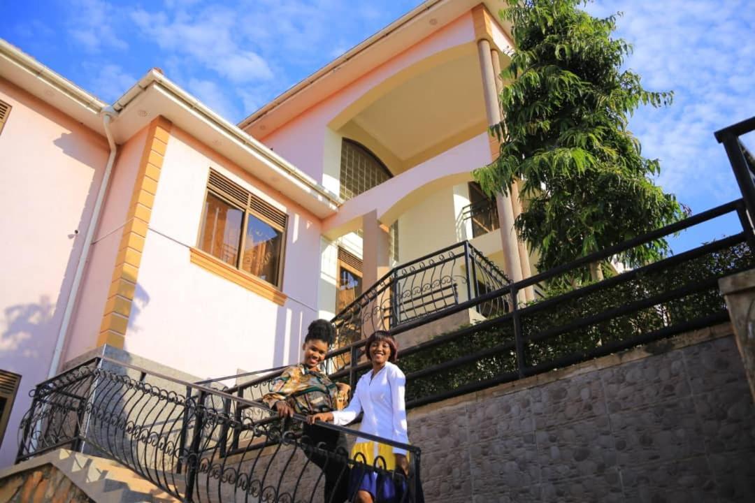 Precious Villas Lubowa Exterior foto